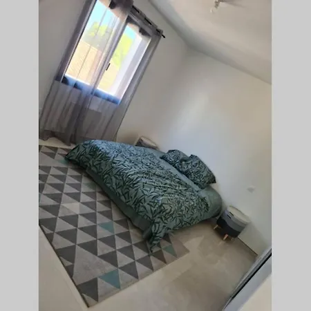 Magnifique Avec Jacuzzi En Option Villa