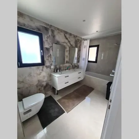 Magnifique Avec Jacuzzi En Option Villeneuve-lès-Maguelonne