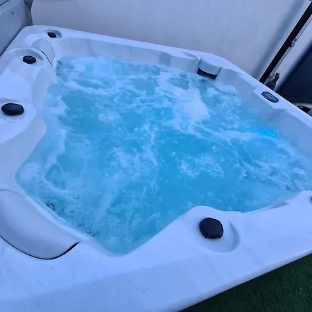 Villa Magnifique Avec Jacuzzi En Option Villeneuve-lès-Maguelonne