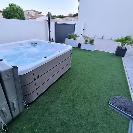 Villa Magnifique Avec Jacuzzi En Option