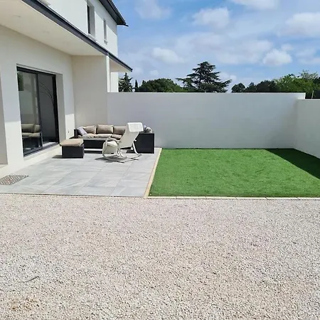Magnifique Avec Jacuzzi En Option Villa