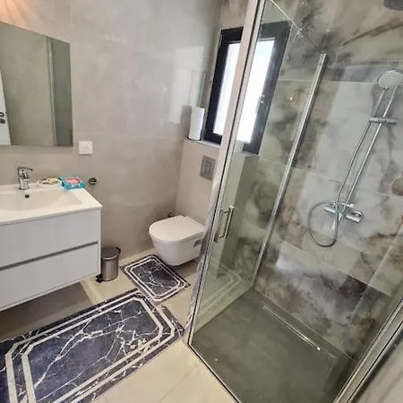 Magnifique Avec Jacuzzi En Option Villeneuve-les-Maguelonne