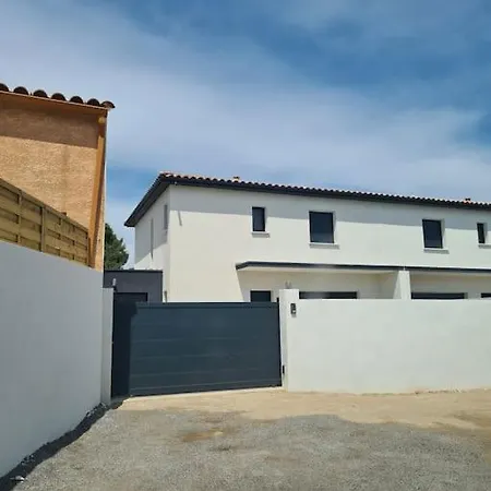 Magnifique Avec Jacuzzi En Option Villa