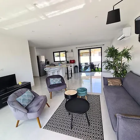 Magnifique Avec Jacuzzi En Option Villa