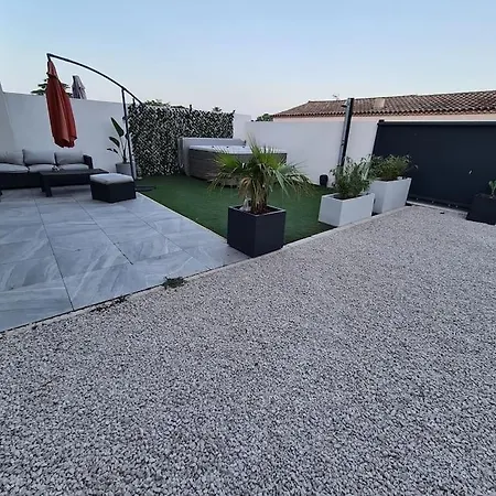 Magnifique Avec Jacuzzi En Option