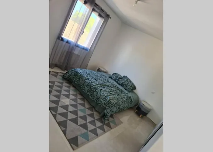 Magnifique Avec Jacuzzi En Option Villa