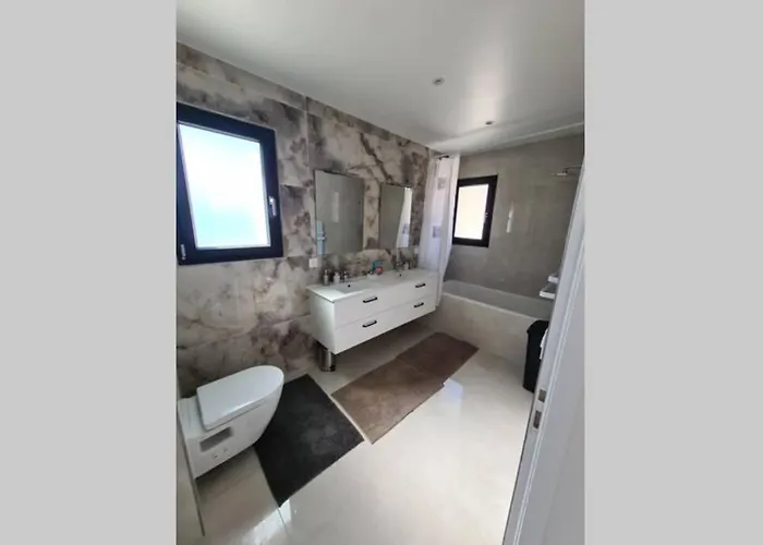 Magnifique Avec Jacuzzi En Option Villeneuve-lès-Maguelonne