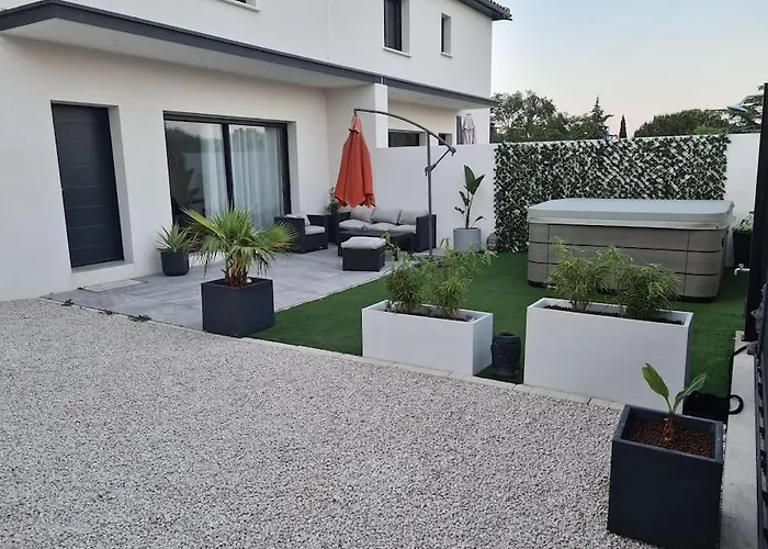 Villa Magnifique Avec Jacuzzi En Option