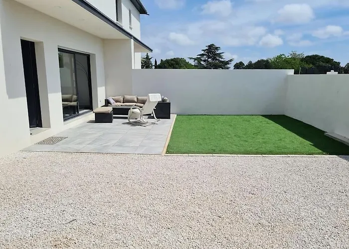 Magnifique Avec Jacuzzi En Option Villa