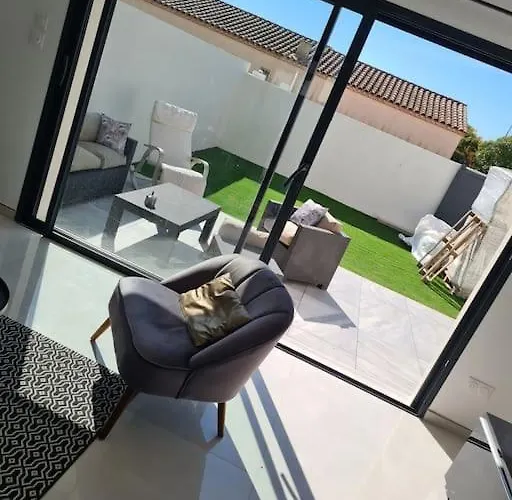 Magnifique Avec Jacuzzi En Option Villa