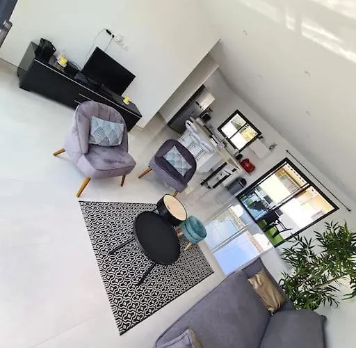 Magnifique Avec Jacuzzi En Option Villa *