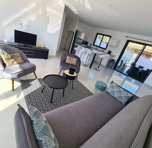 Magnifique Avec Jacuzzi En Option *