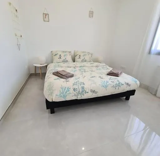 Villa Magnifique Avec Jacuzzi En Option *