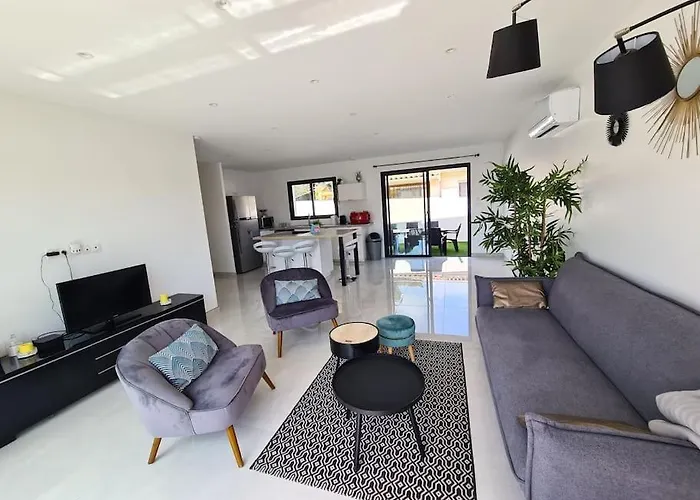 Magnifique Avec Jacuzzi En Option Villa